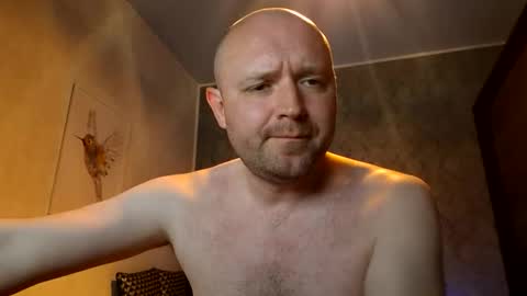 kryssv online show from April 18, 2026, 7:58 pm