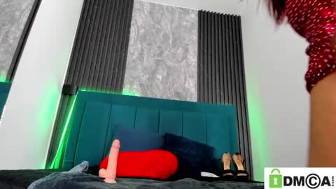 Snapshot of krystal_rosse_ chatting on April 11, 2026, 5:50 pm krystal online show from April 11, 2026, 5:50 pm