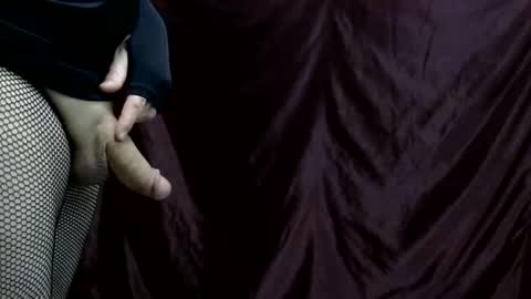 Krystalkummingss online show from November 13, 2025, 9:03 pm