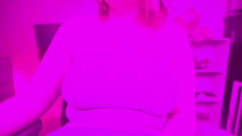 Krystal Syx online show from December 22, 2025, 6:27 pm