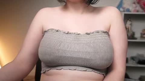 Snapshot of krystalsyxx chatting on March 1, 2026, 8:44 pm Krystal Syx online show from March 1, 2026, 8:44 pm