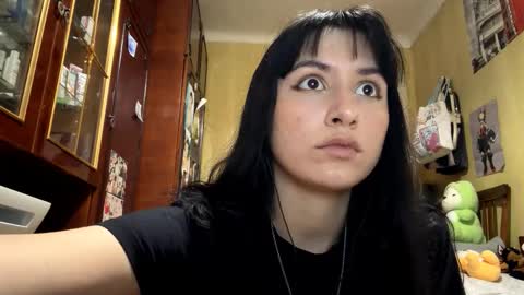 Snapshot of krystleprzygocki chatting on March 3, 2026, 8:26 pm Mira online show from March 3, 2026, 8:26 pm