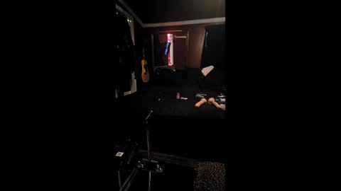 krystltymeup online show from March 3, 2026, 3:01 am