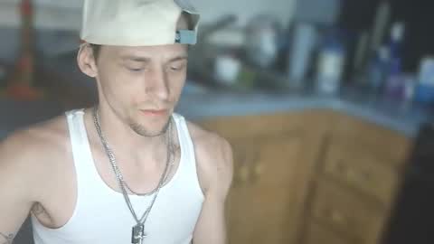 krytiar1992 online show from April 27, 2026, 7:17 am