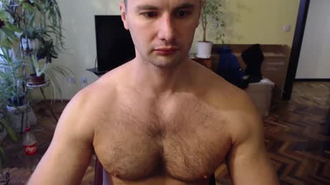 ksanderua online show from February 4, 2025, 7:40 am