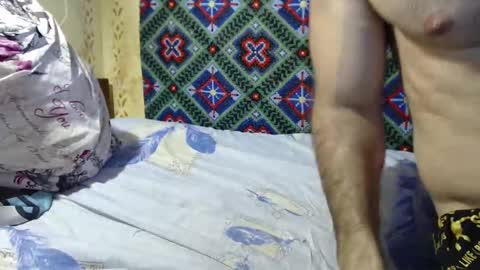 ksanderua online show from March 12, 2025, 3:51 pm