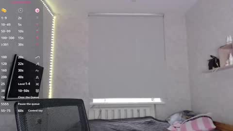Snapshot of kseni_a chatting on May 26, 2026, 2:13 pm Ksenia online show from May 26, 2026, 2:13 pm
