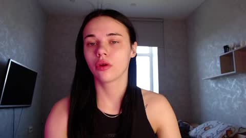 Snapshot of kseni_a chatting on June 4, 2026, 6:08 am Ksenia online show from June 4, 2026, 6:08 am