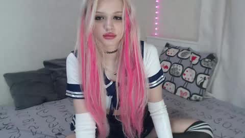 Snapshot of kttyemiow__ chatting on February 11, 2025, 7:05 pm Emilia online show from February 11, 2025, 7:05 pm