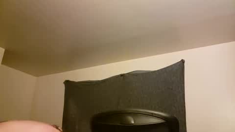 Kubish online show from October 15, 2025, 9:59 pm