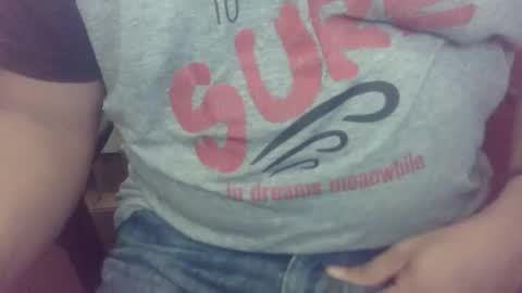 kunahub17 online show from April 11, 2026, 4:39 am