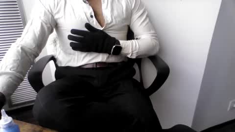 kunal7034 online show from April 25, 2026, 2:03 pm