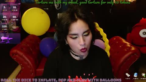 Fetiche Woman online show from January 4, 2025, 4:23 am