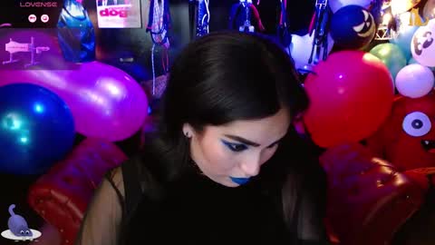 Fetiche Woman online show from September 13, 2025, 9:36 pm