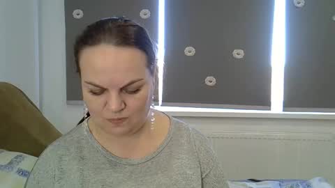 kurkuma_ online show from April 8, 2026, 1:44 pm