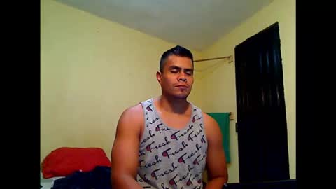Snapshot of kushlozter chatting on October 23, 2025, 9:13 pm kushlozter online show from October 23, 2025, 9:13 pm
