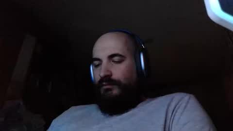 kuzmabig online show from November 17, 2025, 2:34 pm