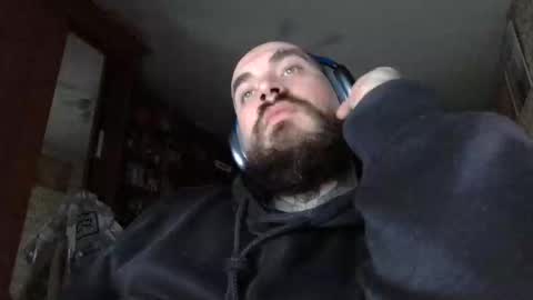 kuzmabig online show from November 25, 2025, 5:57 pm