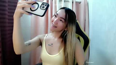 kweenie1026 online show from April 21, 2026, 11:49 am