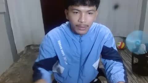 Snapshot of kyle_lourence chatting on May 2, 2026, 5:56 am kyle_lourence online show from May 2, 2026, 5:56 am