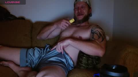 Snapshot of kylechat chatting on February 20, 2025, 5:33 am Kyle chat online show from February 20, 2025, 5:33 am