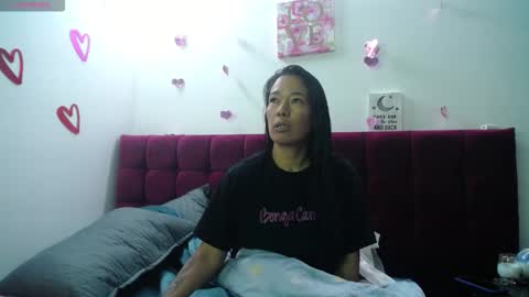 Kylee28 online show from September 21, 2025, 6:37 am