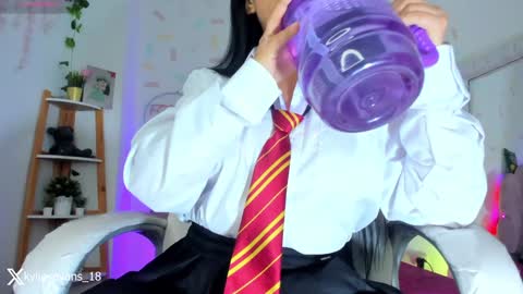 Kylie online show from February 4, 2025, 3:15 pm