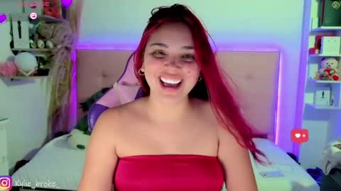 Snapshot of kylie_hottt_ chatting on May 23, 2026, 12:38 am k ylie online show from May 23, 2026, 12:38 am