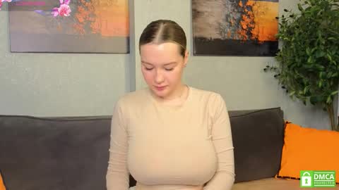 Snapshot of kylie_moss chatting on October 6, 2025, 11:29 am Anna online show from October 6, 2025, 11:29 am