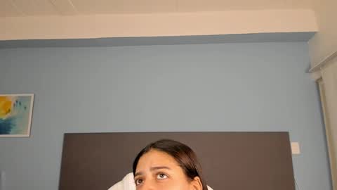 Kylie Reyes  online show from January 4, 2025, 7:34 pm