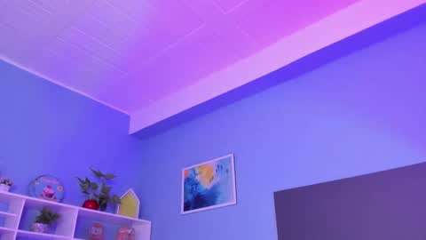 Kylie Reyes  online show from January 28, 2025, 10:01 pm