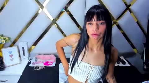 kylie online show from December 5, 2024, 2:31 am