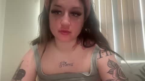 kylie_star30 online show from April 13, 2026, 8:36 pm