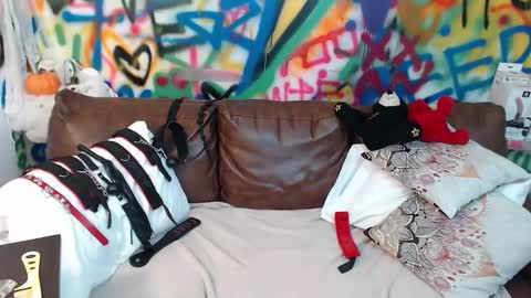 Melissa online show from November 2, 2025, 10:50 am