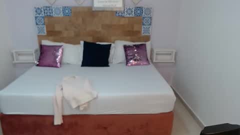 Melissa online show from December 20, 2025, 10:55 am