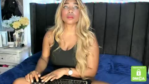 kylie white boobs online show from May 5, 2026, 7:00 pm