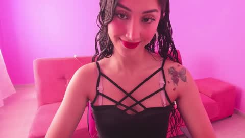 Snapshot of kymgiraldo8 chatting on February 17, 2025, 6:37 pm Kym Giraldo online show from February 17, 2025, 6:37 pm