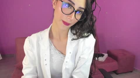 Snapshot of kymgiraldo8 chatting on February 23, 2025, 7:55 am Kym Giraldo online show from February 23, 2025, 7:55 am