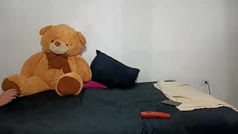 Kyogo zemog online show from March 18, 2026, 1:53 am