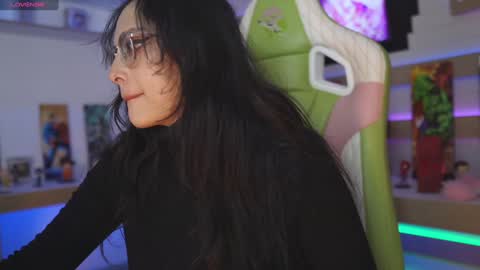 Kyomi online show from January 20, 2025, 2:25 pm