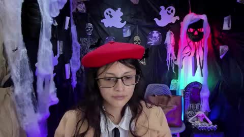 Kyomi online show from October 22, 2025, 12:27 pm