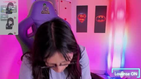 Kyomi online show from January 16, 2026, 1:04 pm