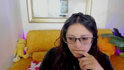 Snapshot of kyomi_chang chatting on April 27, 2026, 12:14 pm Kyomi online show from April 27, 2026, 12:14 pm
