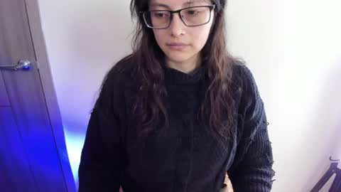 Snapshot of kyomi_chang chatting on July 9, 2026, 12:53 pm Kyomi online show from July 9, 2026, 12:53 pm