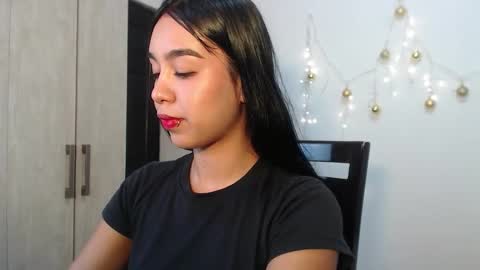 Kyra  online show from January 10, 2026, 1:02 pm