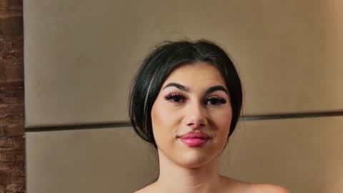 Kyra online show from December 29, 2024, 11:39 pm