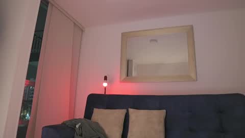 schedule 300 pm - 1100pm colombia time online show from March 1, 2025, 2:48 am