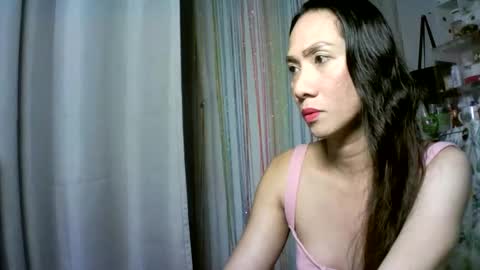 kyutshyne online show from February 15, 2025, 5:50 pm