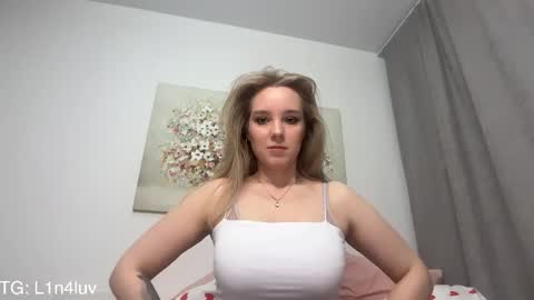 lina online show from April 15, 2026, 7:10 pm