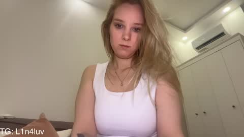 Snapshot of l1n4luv chatting on April 28, 2026, 4:34 pm lina online show from April 28, 2026, 4:34 pm